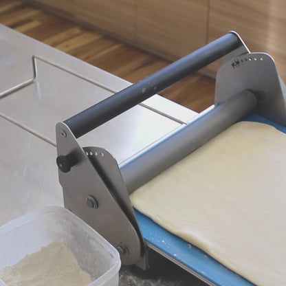 Dough Sheeter RS101 with a Sheeter Board